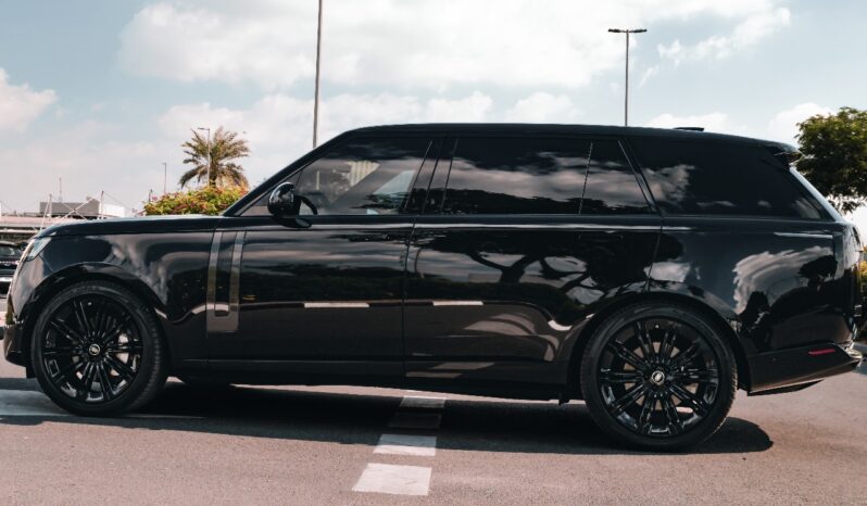 2023 Range Rover Vogue P530 full