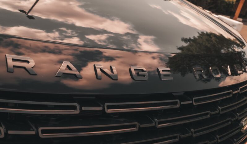 2023 Range Rover Vogue P530 full