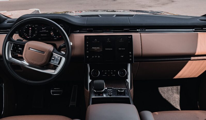 2023 Range Rover Vogue P530 full