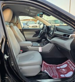 2022 Toyota Highlander full