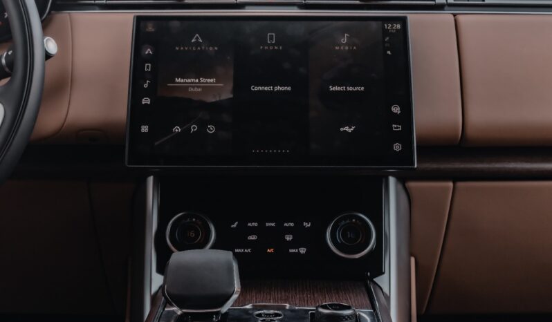 2023 Range Rover Vogue P530 full