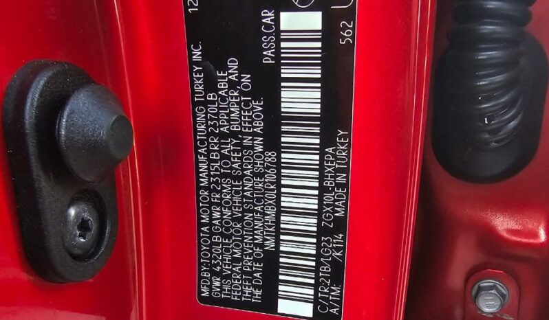 2020 Toyota C-HR Limited Edition full