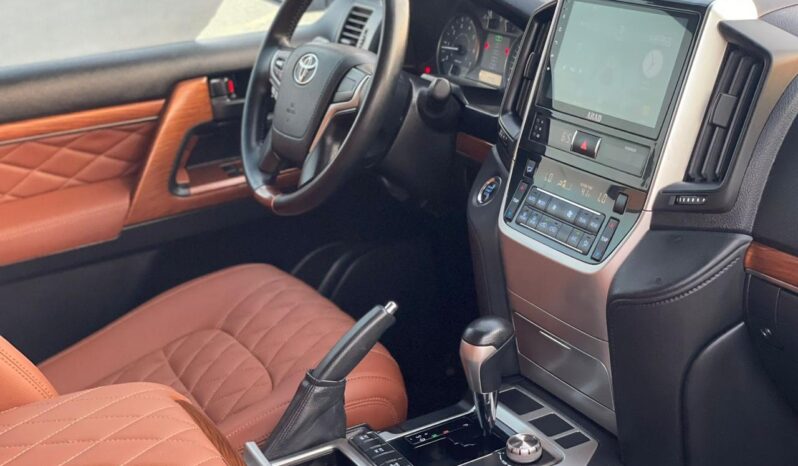 2016 Toyota Land Cruiser GXR+ – 2021 Shape Modified full