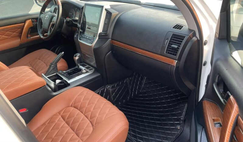 2016 Toyota Land Cruiser GXR+ – 2021 Shape Modified full