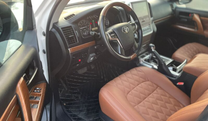 2016 Toyota Land Cruiser GXR+ – 2021 Shape Modified full