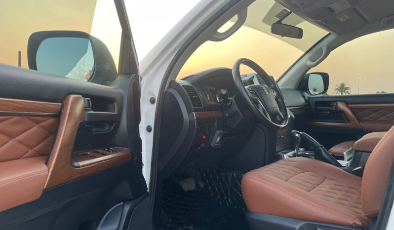 2016 Toyota Land Cruiser GXR+ – 2021 Shape Modified full