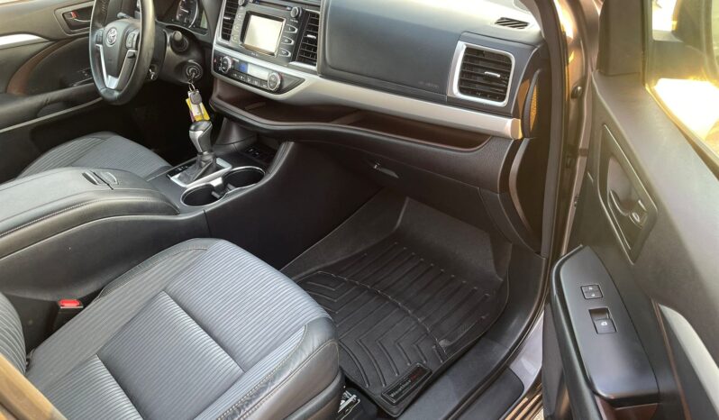 2015 Toyota Highlander LE+ full