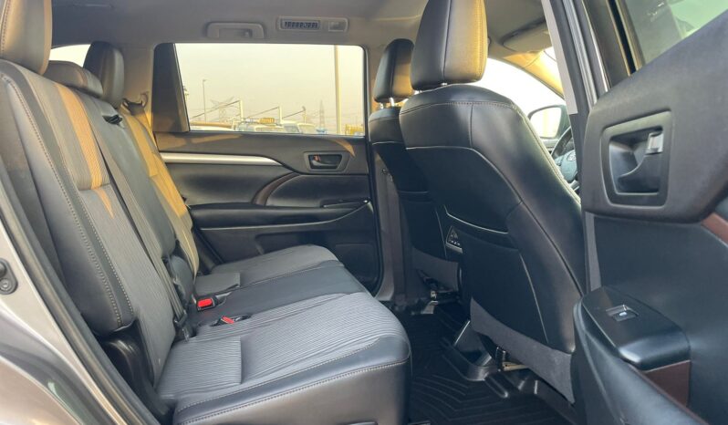 2015 Toyota Highlander LE+ full